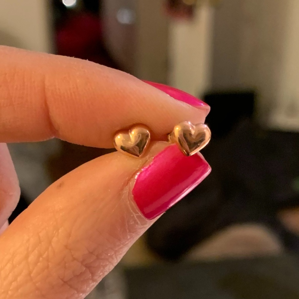 Gold heart earrings